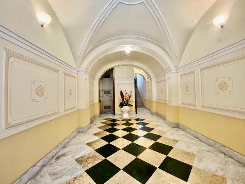 Maison Flores Deluxe Bari Dış mekan fotoğraf