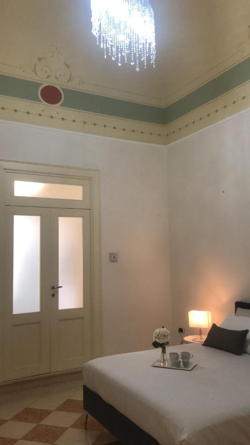 Maison Flores Deluxe Bari Dış mekan fotoğraf
